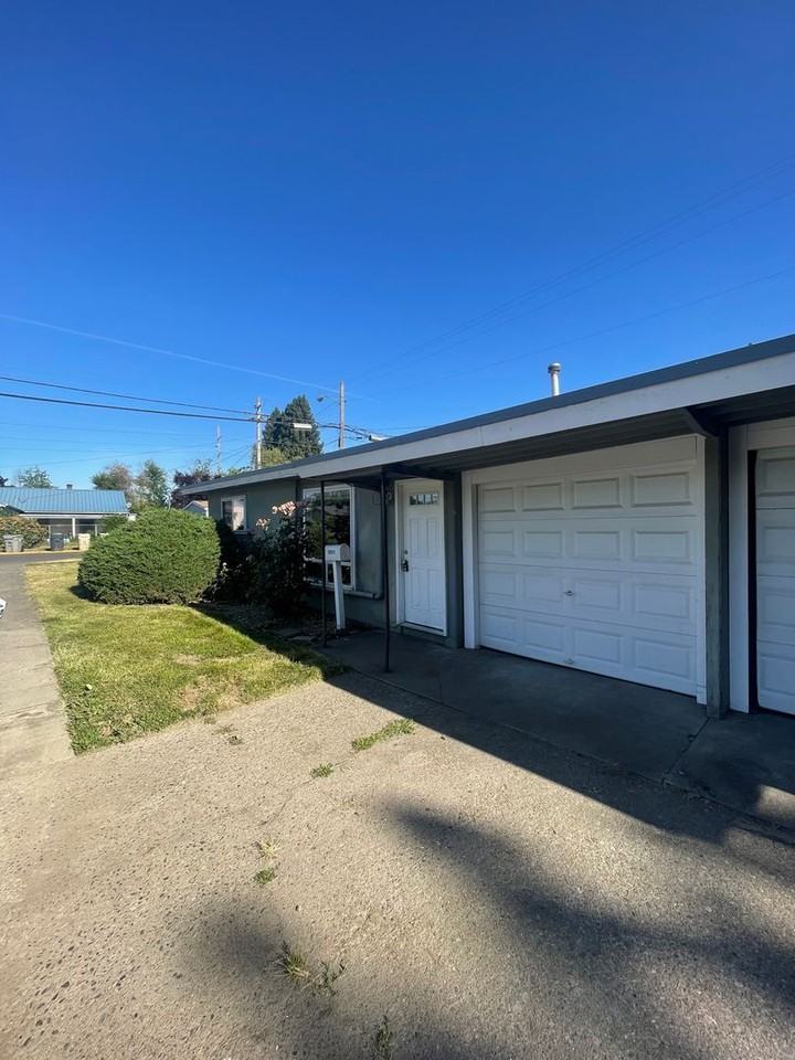 1675 S 2nd St. - Photo 2 of 14