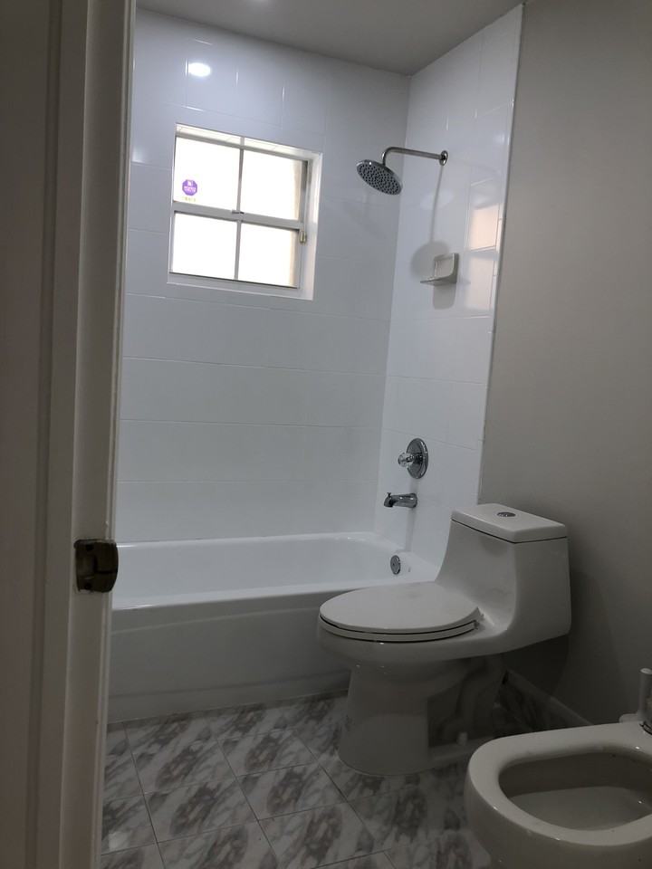 10344 Sw 23rd Ter #NA - Photo 6 of 8
