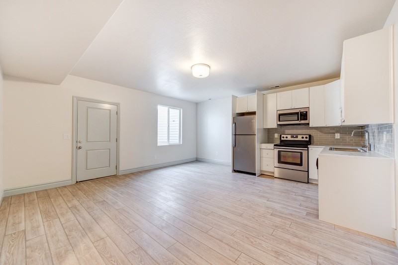 11036 S Albion Pass Ct - Photo 2 of 11