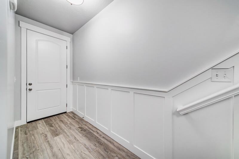 1778 Nw - Photo 2 of 27