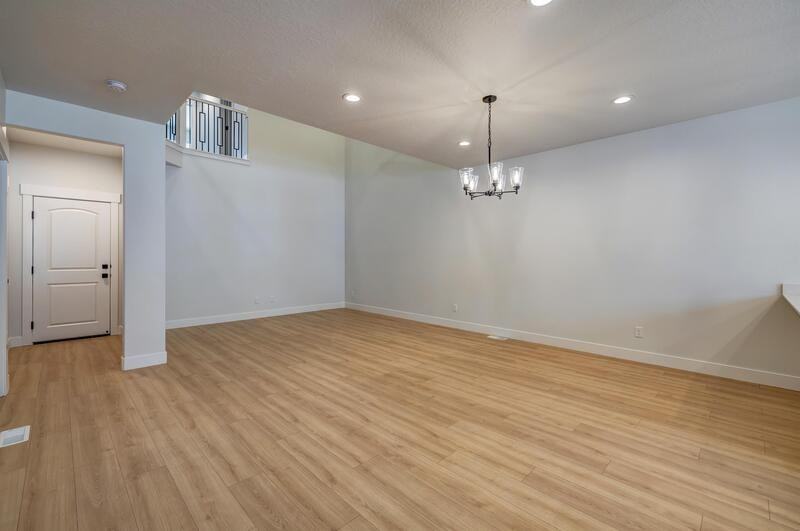 1456 Nw - Photo 6 of 24