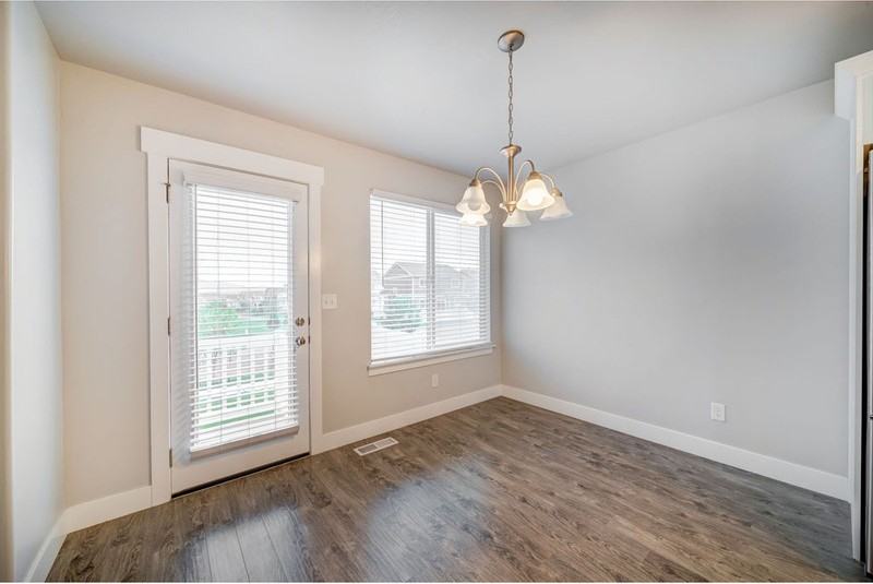 15313 S Tarawa Dr - Photo 5 of 10