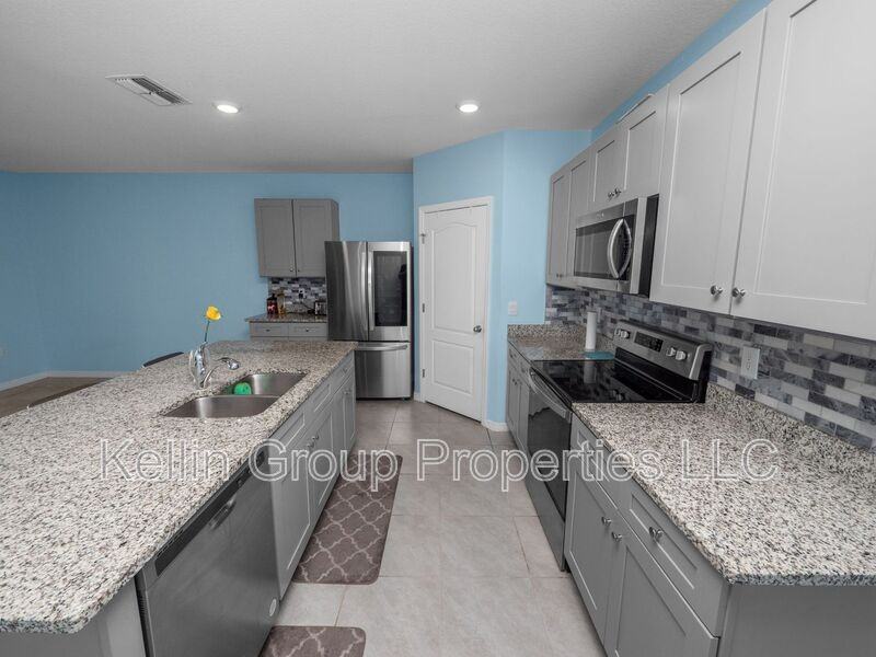 972 Serchio St - Photo 7 of 46