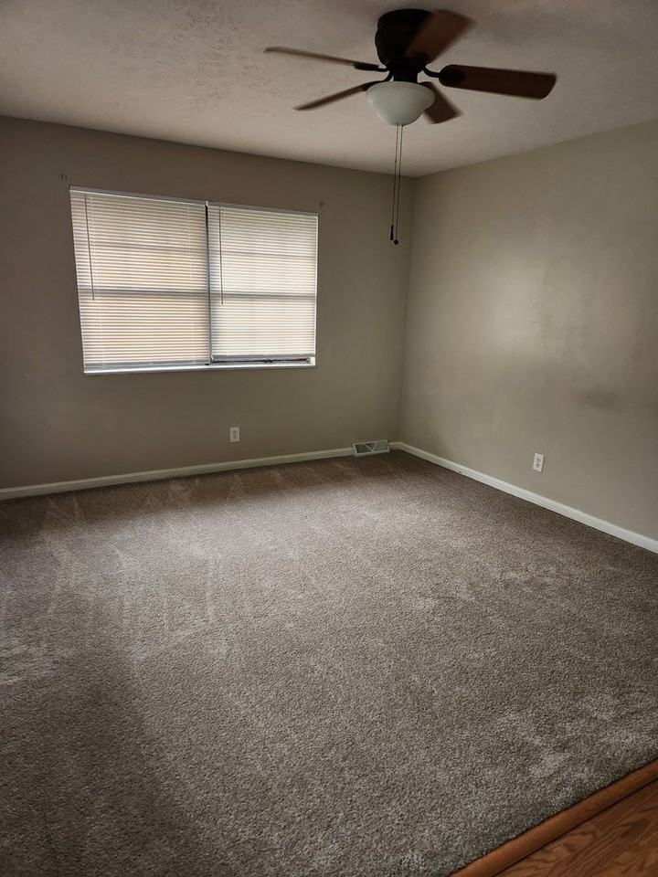 608 W Kenwood Ave - Photo 2 of 21