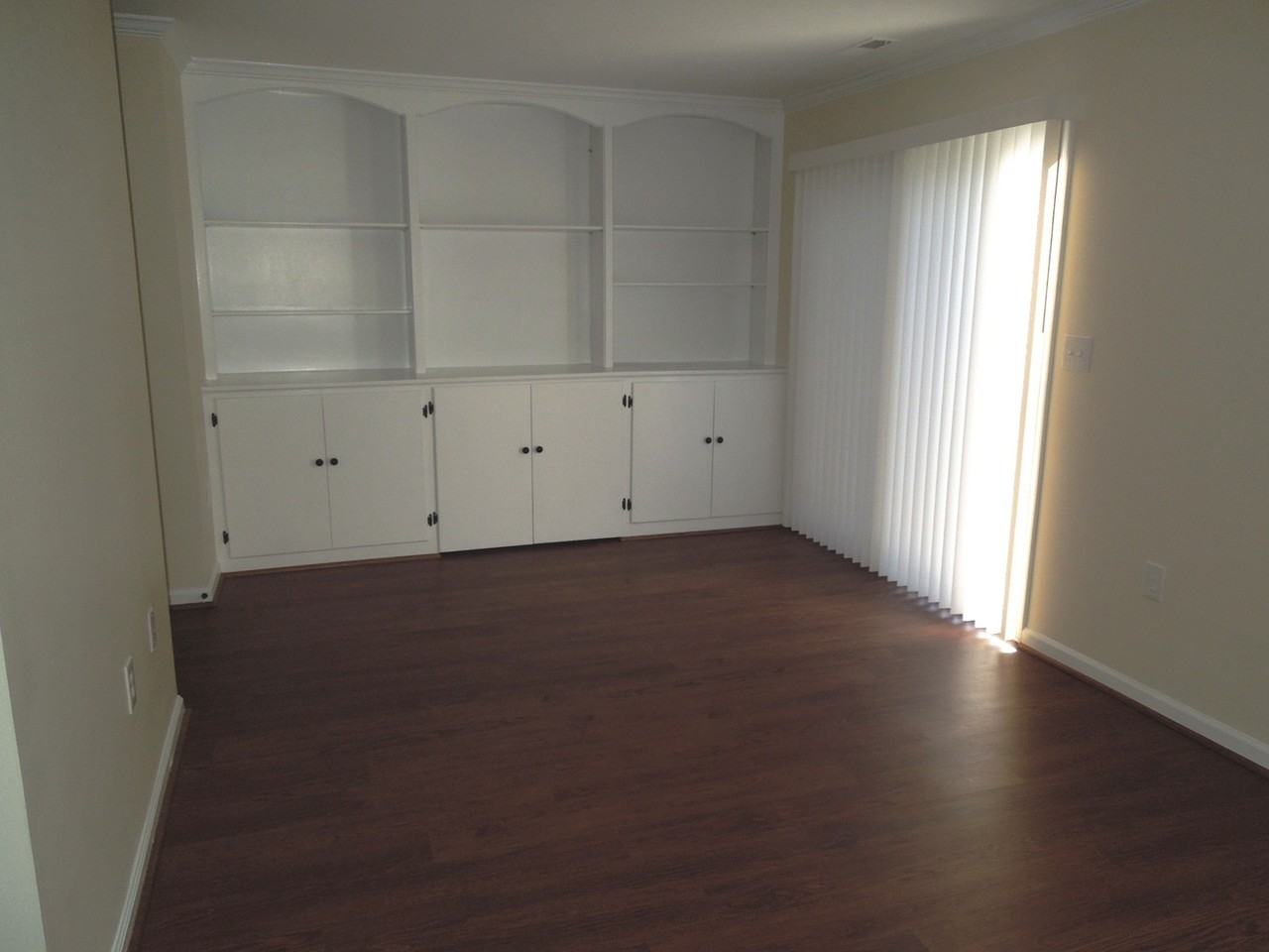 13 Stonewall Ct - Photo 2 of 6