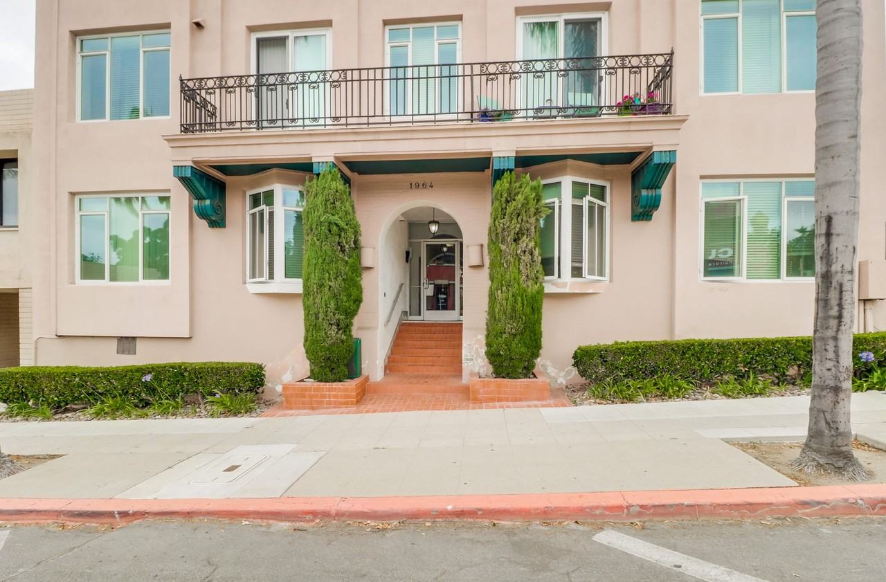 1964 5th Ave - Photo 4 of 5