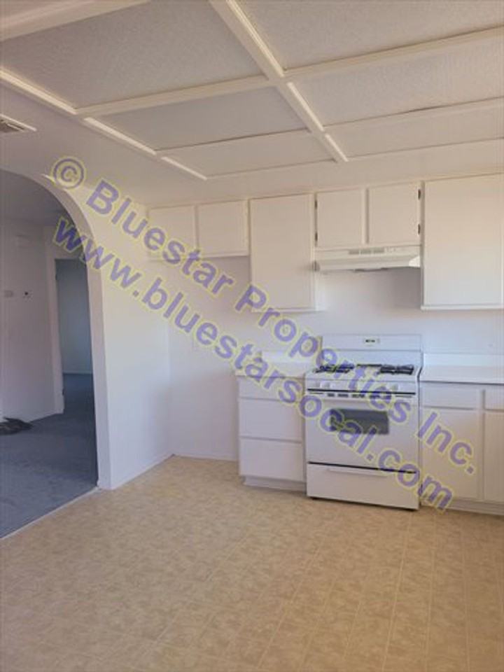 16162Taw - Photo 2 of 10