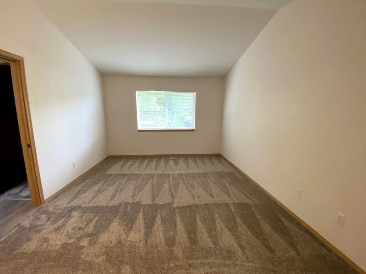 15011 Se East Ave - Photo 7 of 13