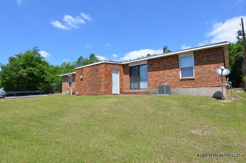 2311 Walden Dr - Photo 7 of 12