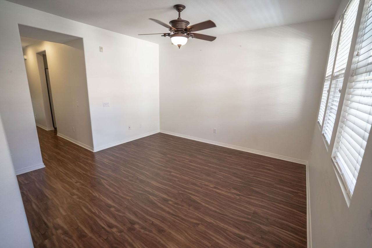 28504 Herrera St - Photo 2 of 27
