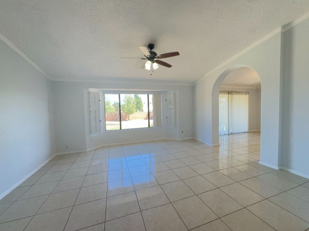 3289 Black Hawk Dr - Photo 4 of 23