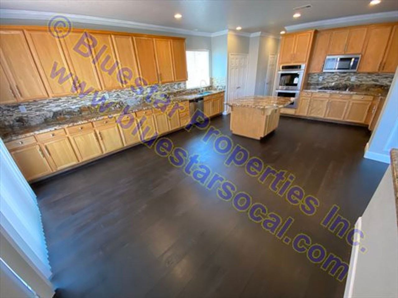 14867 Glen Hollow Rd - Photo 5 of 24