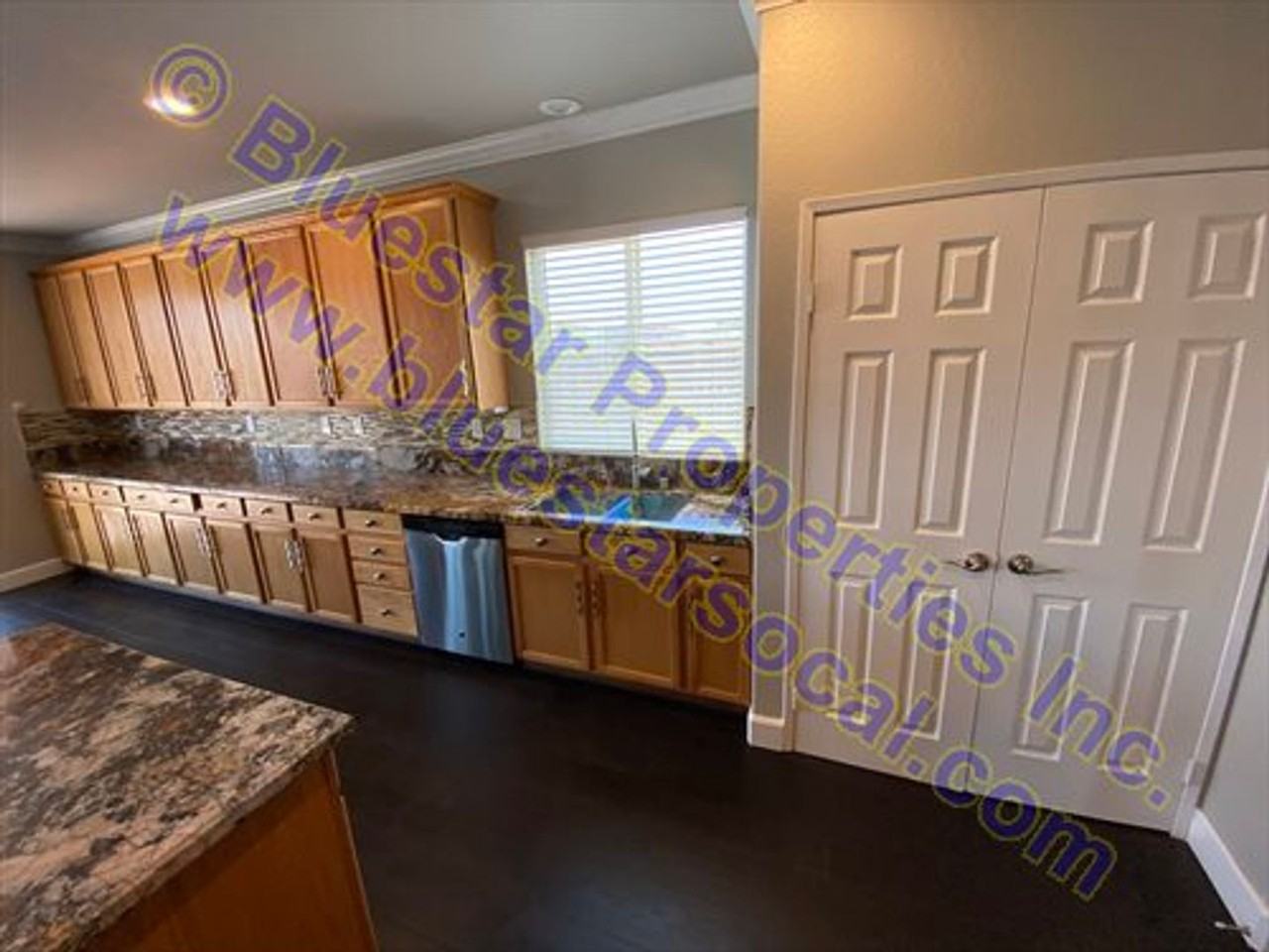 14867 Glen Hollow Rd - Photo 6 of 24