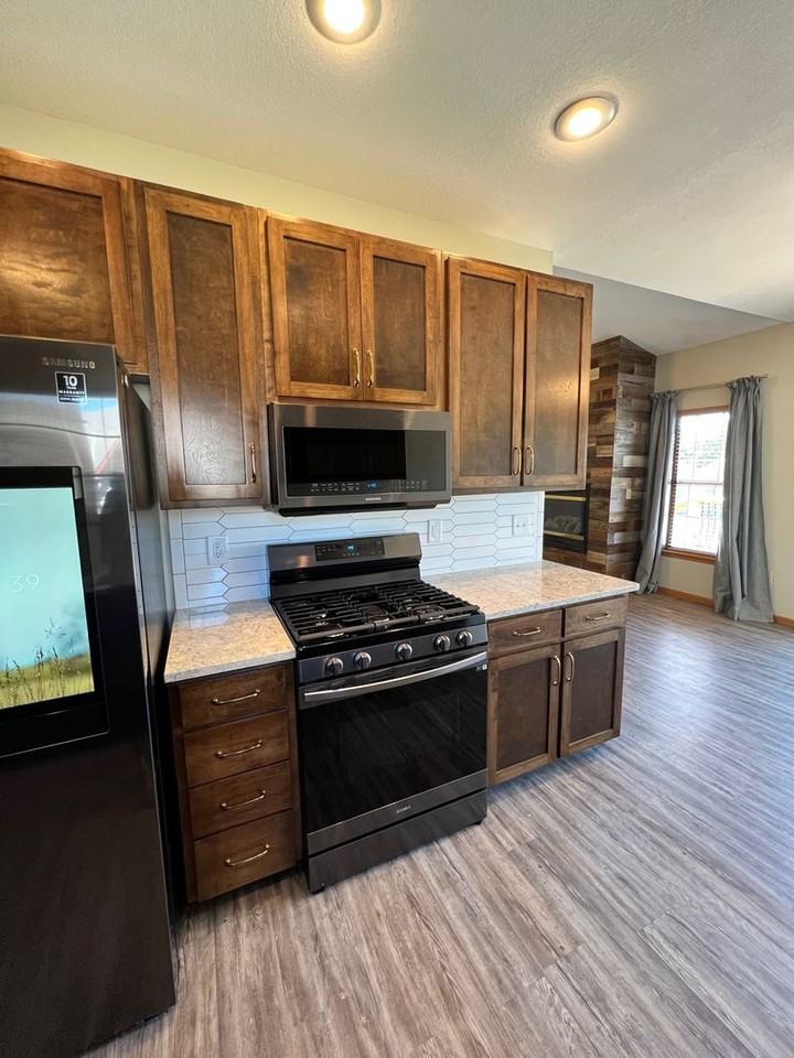 2214 Elk Ct - Photo 7 of 24