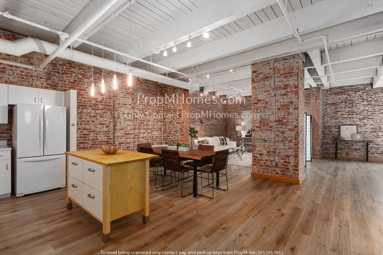 416 Nw 13th Ave #309 - Photo 2 of 23