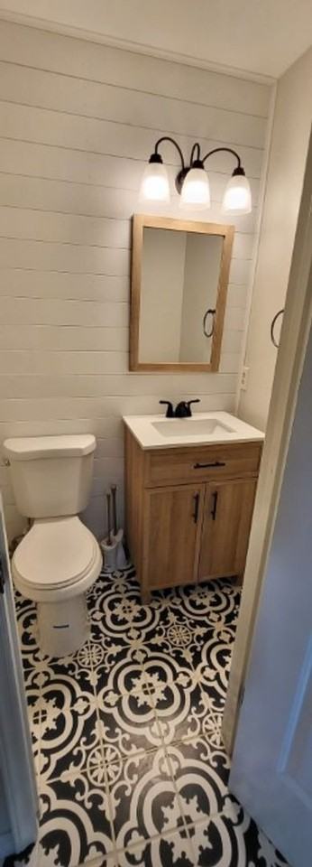 2204 Oakdale Dr - Photo 3 of 25