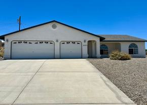 2570 Huntington Dr - Photo 1 of 1