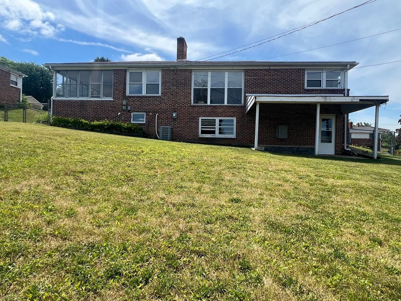 2457 Wharton Rd - Photo 2 of 27