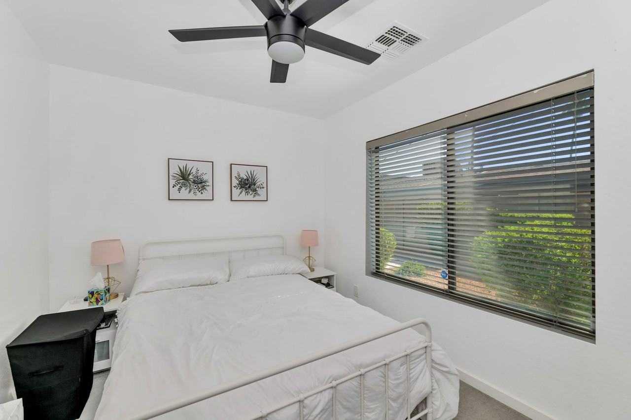 7855 N 20th Gln - Photo 3 of 19