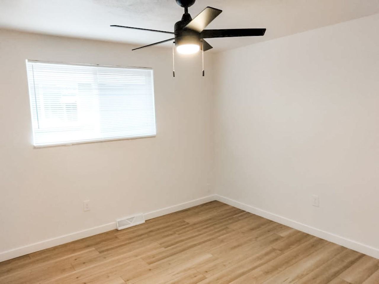 2015 Depew St #2047 - Photo 6 of 10