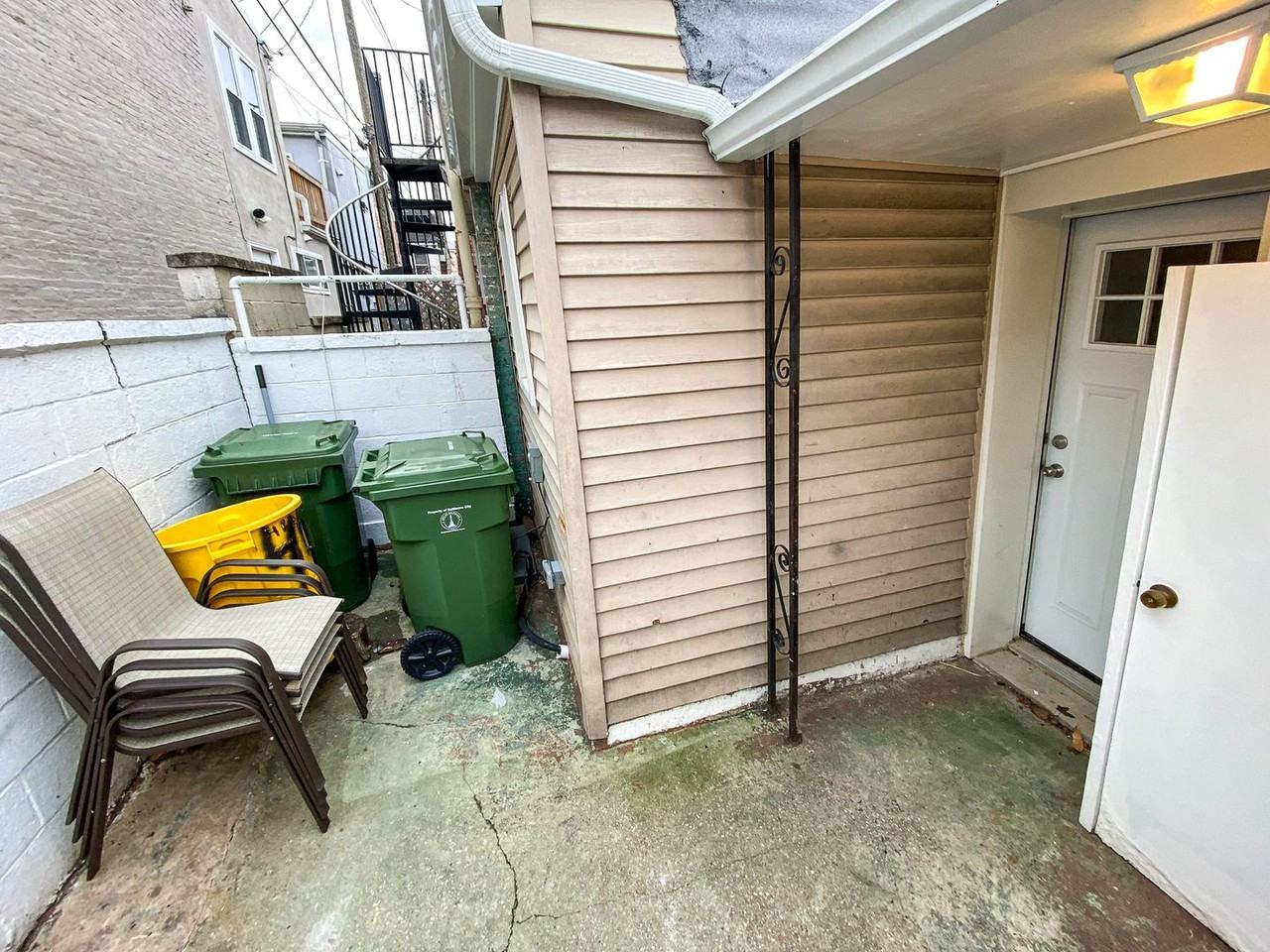 403 S Collington Ave #B - Photo 2 of 27