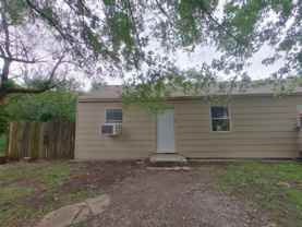 2438 S Holyoke St - Photo 1 of 1