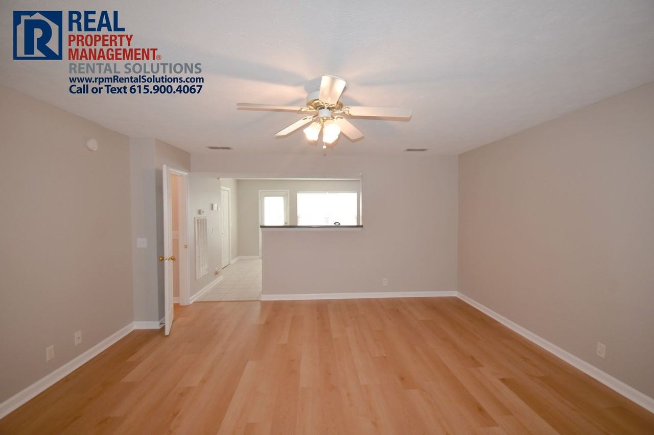 143 Wolverine Court - Photo 3 of 18