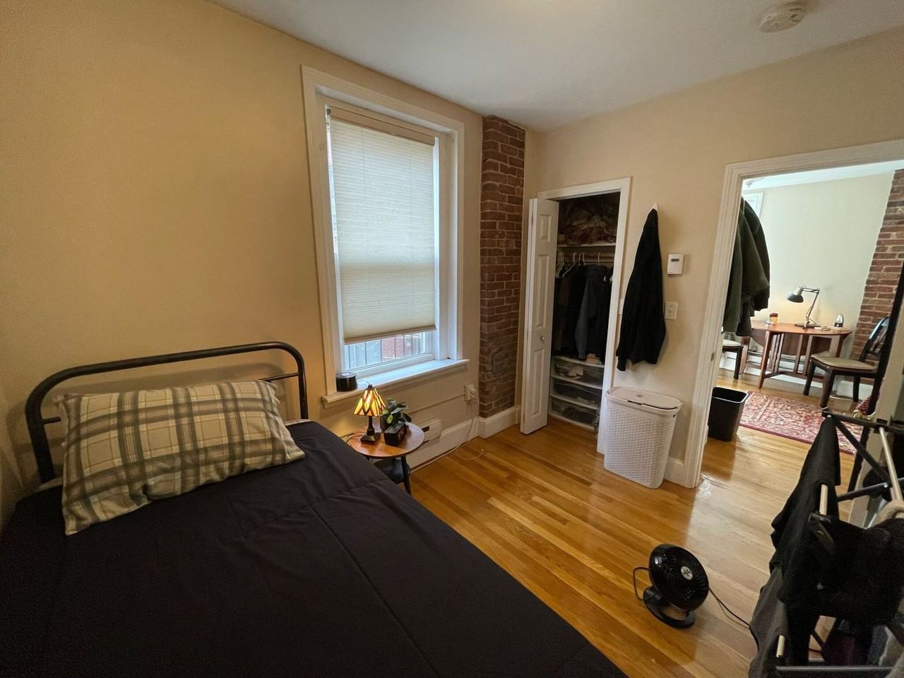 111 Salem Street - Photo 3 of 7