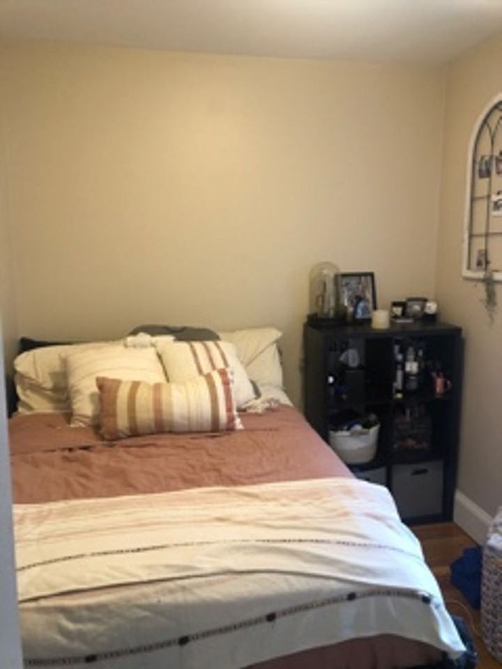 111 Salem Street - Photo 5 of 7