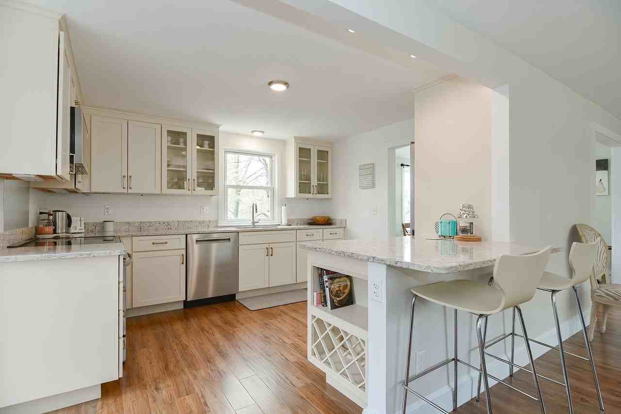 248 Granite St - Photo 6 of 32
