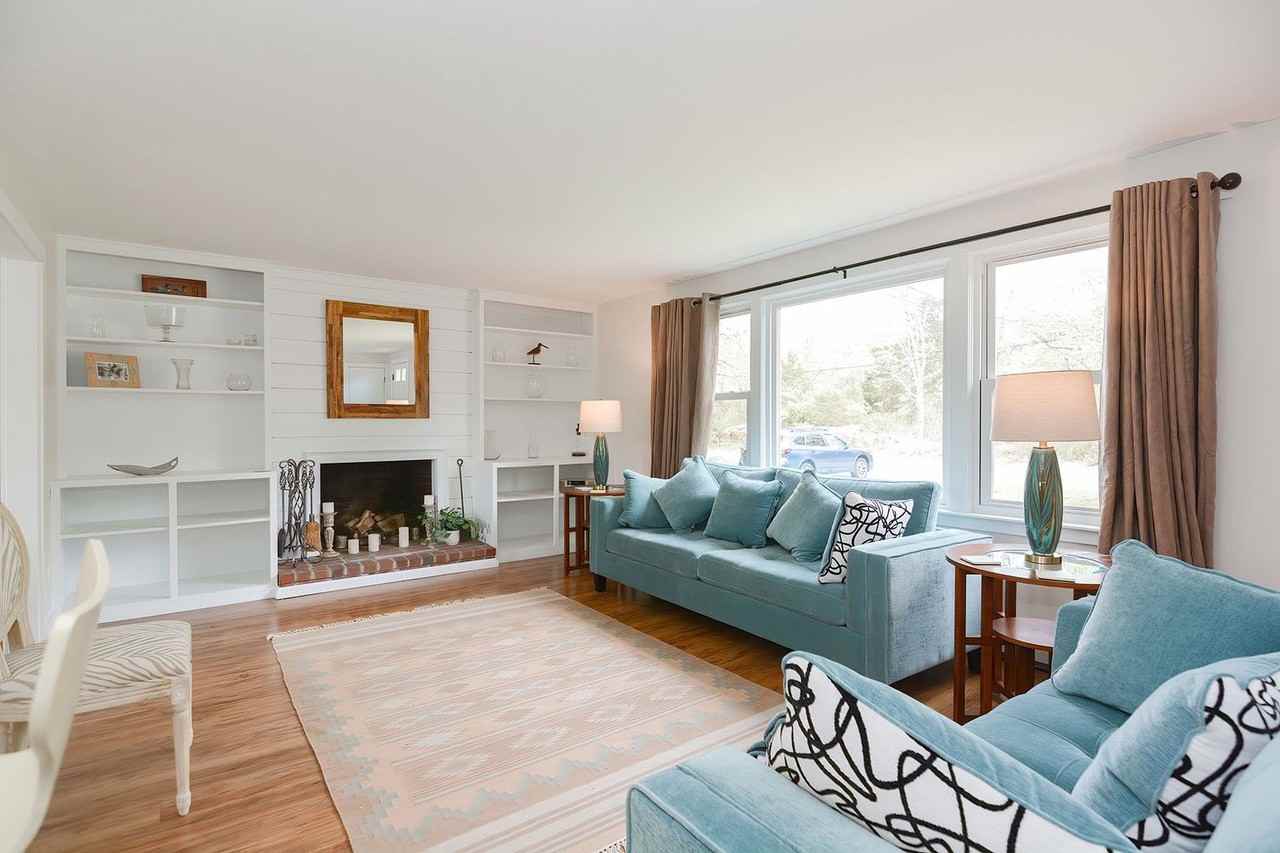 248 Granite St - Photo 3 of 32