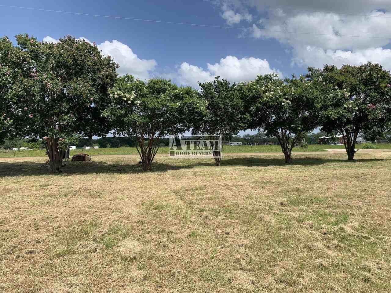 13044 Emerald Blvd - Photo 2 of 32