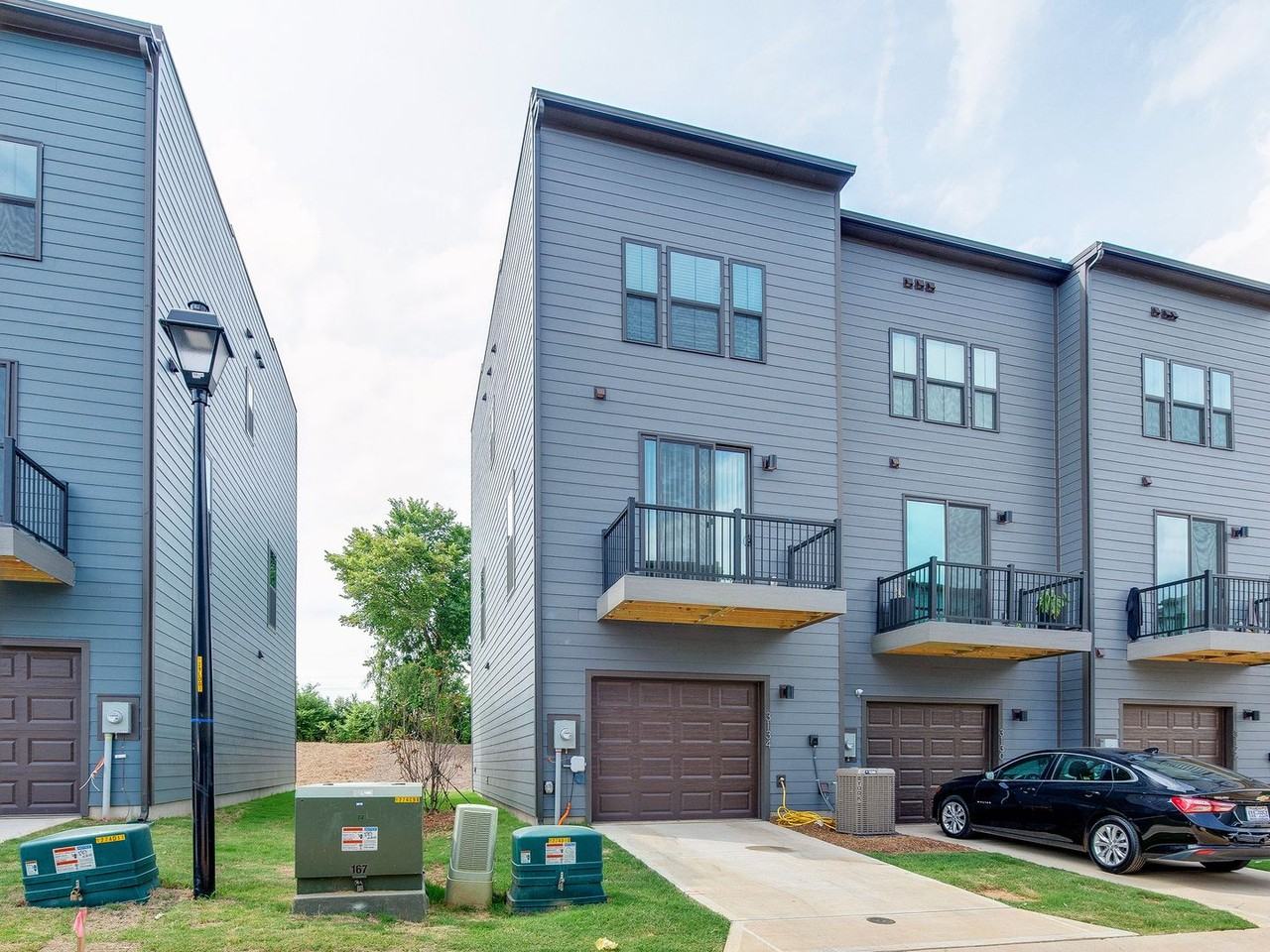 3134 Coquina Ln - Photo 3 of 50