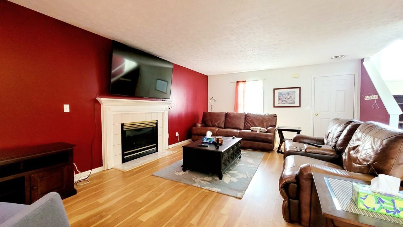 2918 Corpus Christi Dr - Photo 3 of 25