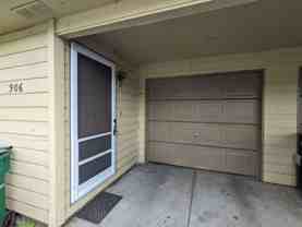 906 N 4th St - Photo 1 of 1