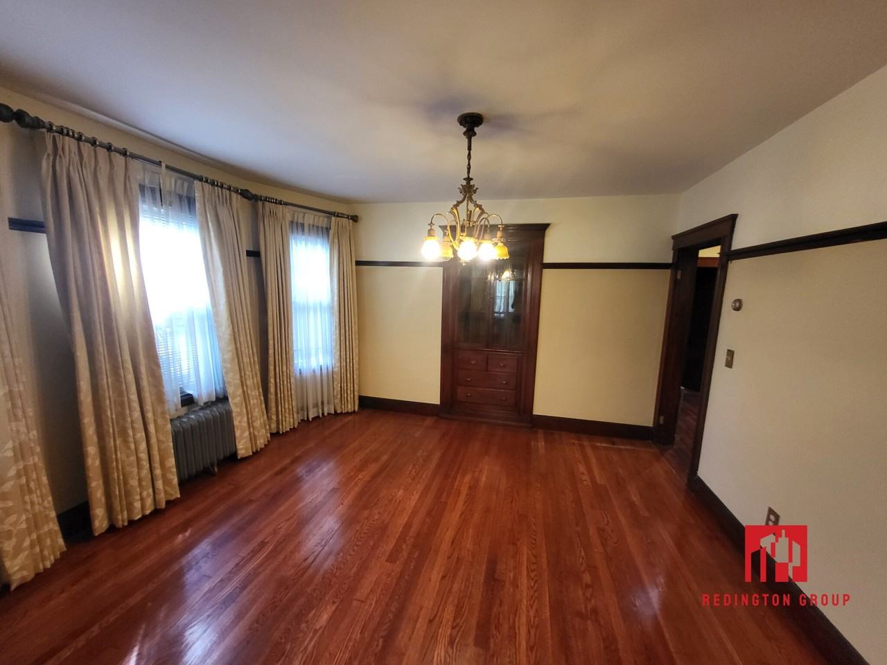 255 Itasca St #1 - Photo 2 of 10