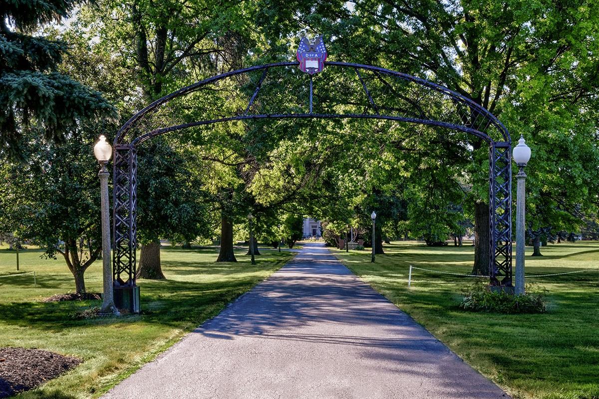 Coventry House - Photo 5 of 22