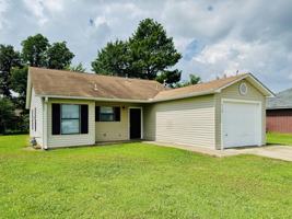 featured image of 112 Saskatchewan Rd #1