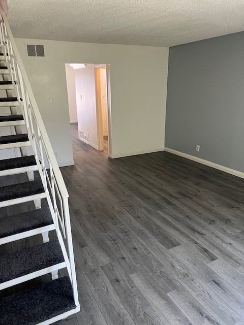 750 W Bonita Ave #09 - Photo 4 of 12