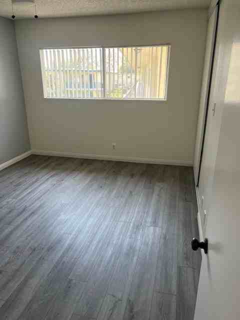 750 W Bonita Ave #09 - Photo 7 of 12