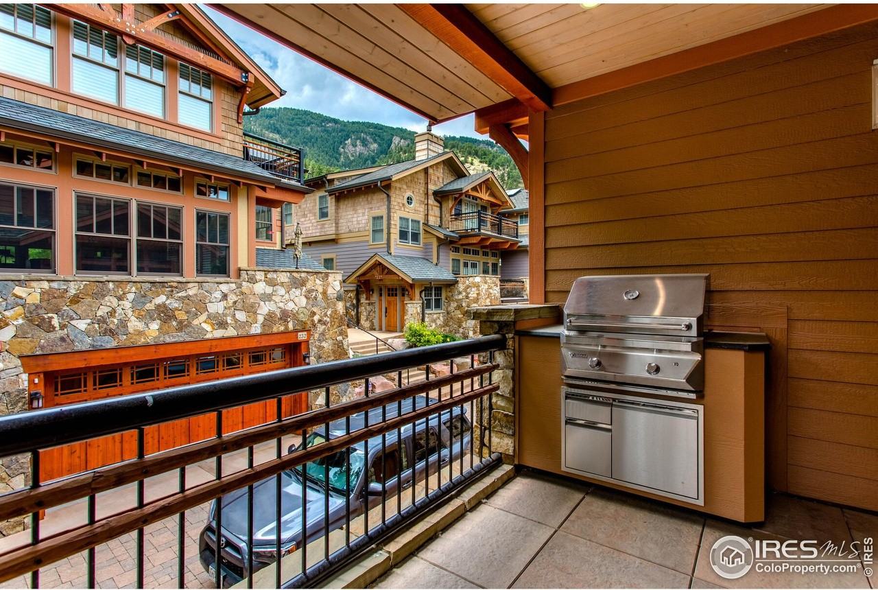 234 Arapahoe Ave #234 - Photo 3 of 18