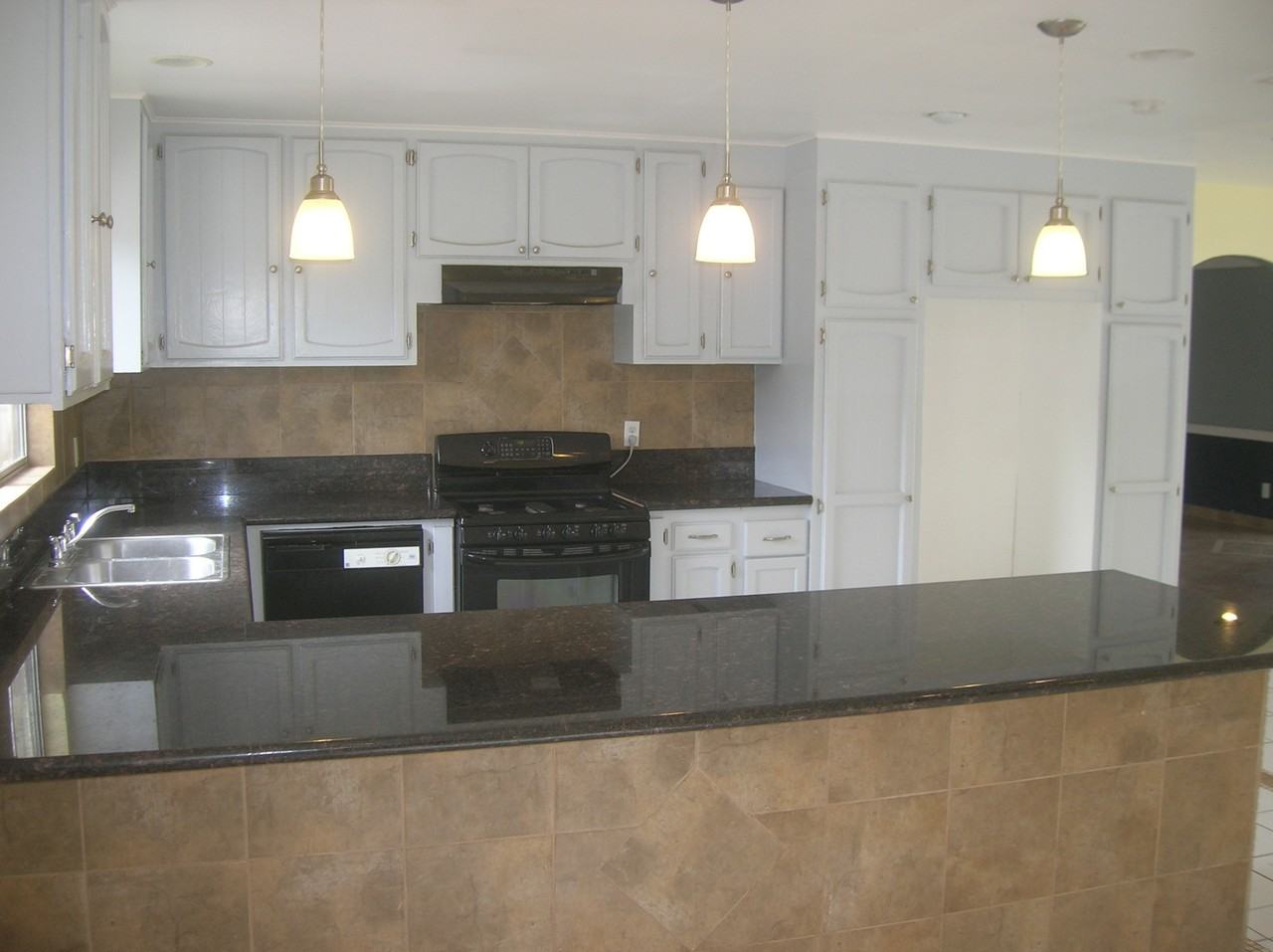 2248 La Cresta Rd - Photo 3 of 29