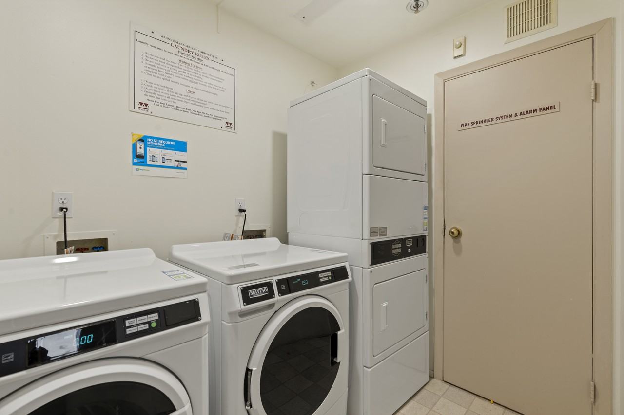 2010 S Main St #205 - Photo 7 of 7