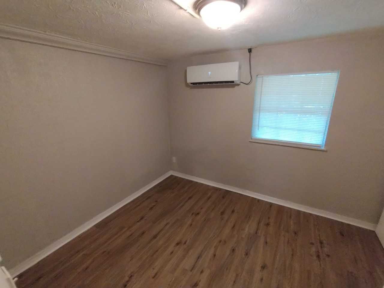 2150 Inwood Terrace-6 #2150-6 - Photo 3 of 6