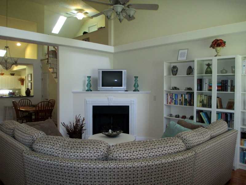 113 Uster Ct - Photo 2 of 23