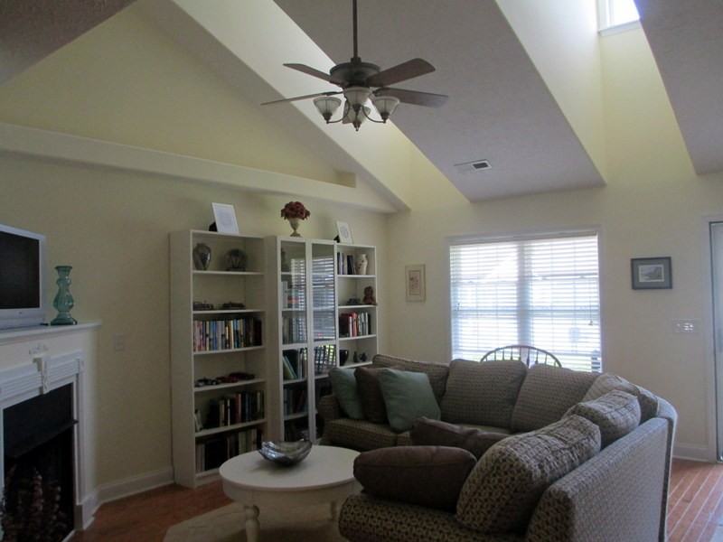 113 Uster Ct - Photo 3 of 23