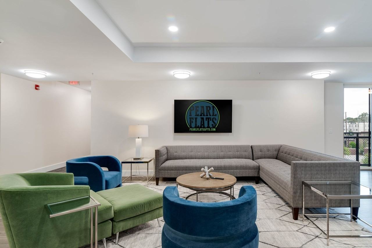 Pearl Flats - Photo 7 of 40