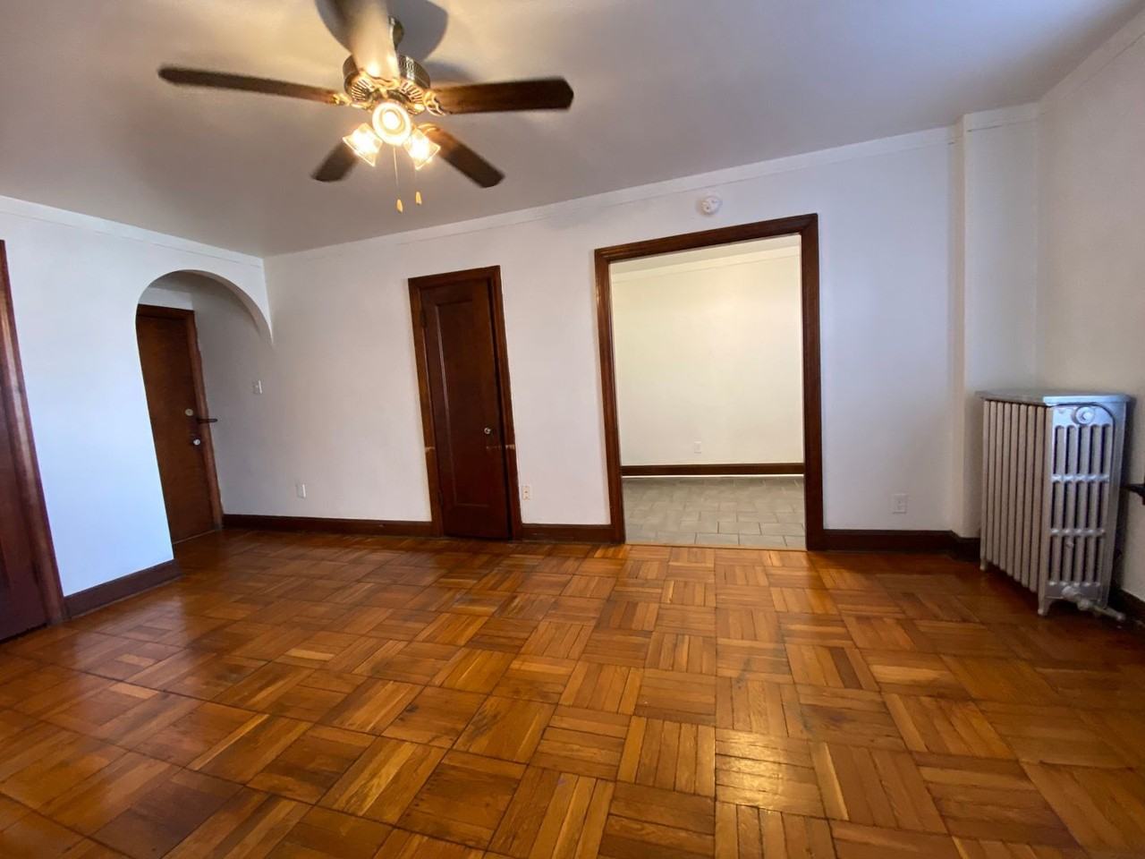 Sevilla Court Apartments - Photo 4 of 50
