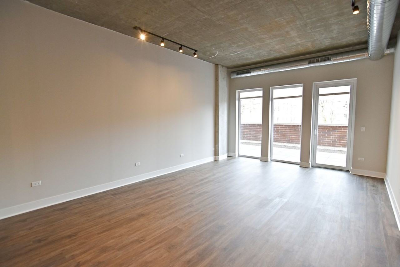 The Eagle Building - Photo 4 of 38