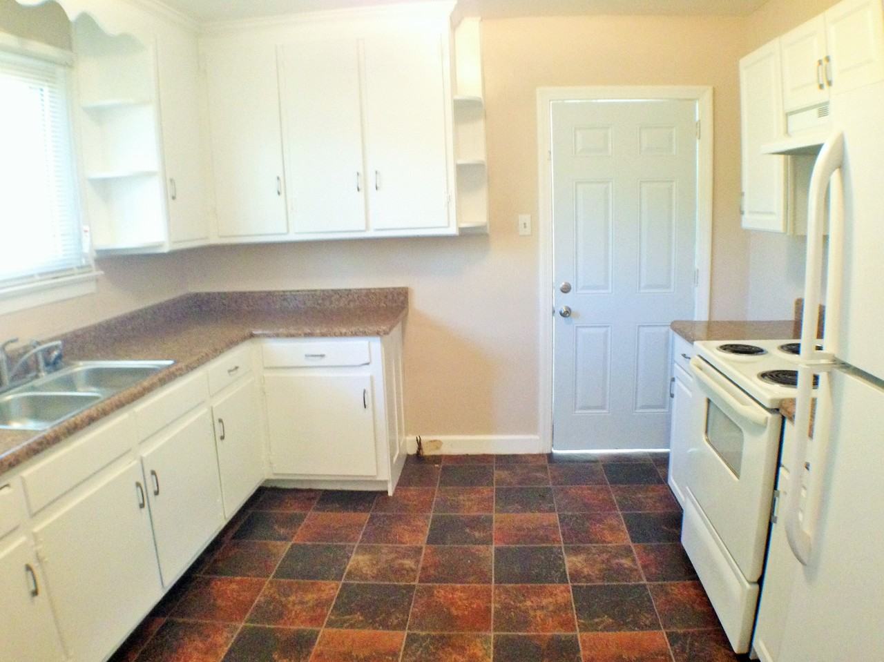 6139 Curlew Dr - Photo 2 of 11